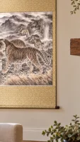 Traditional Scroll Mounting (卷轴装裱)
