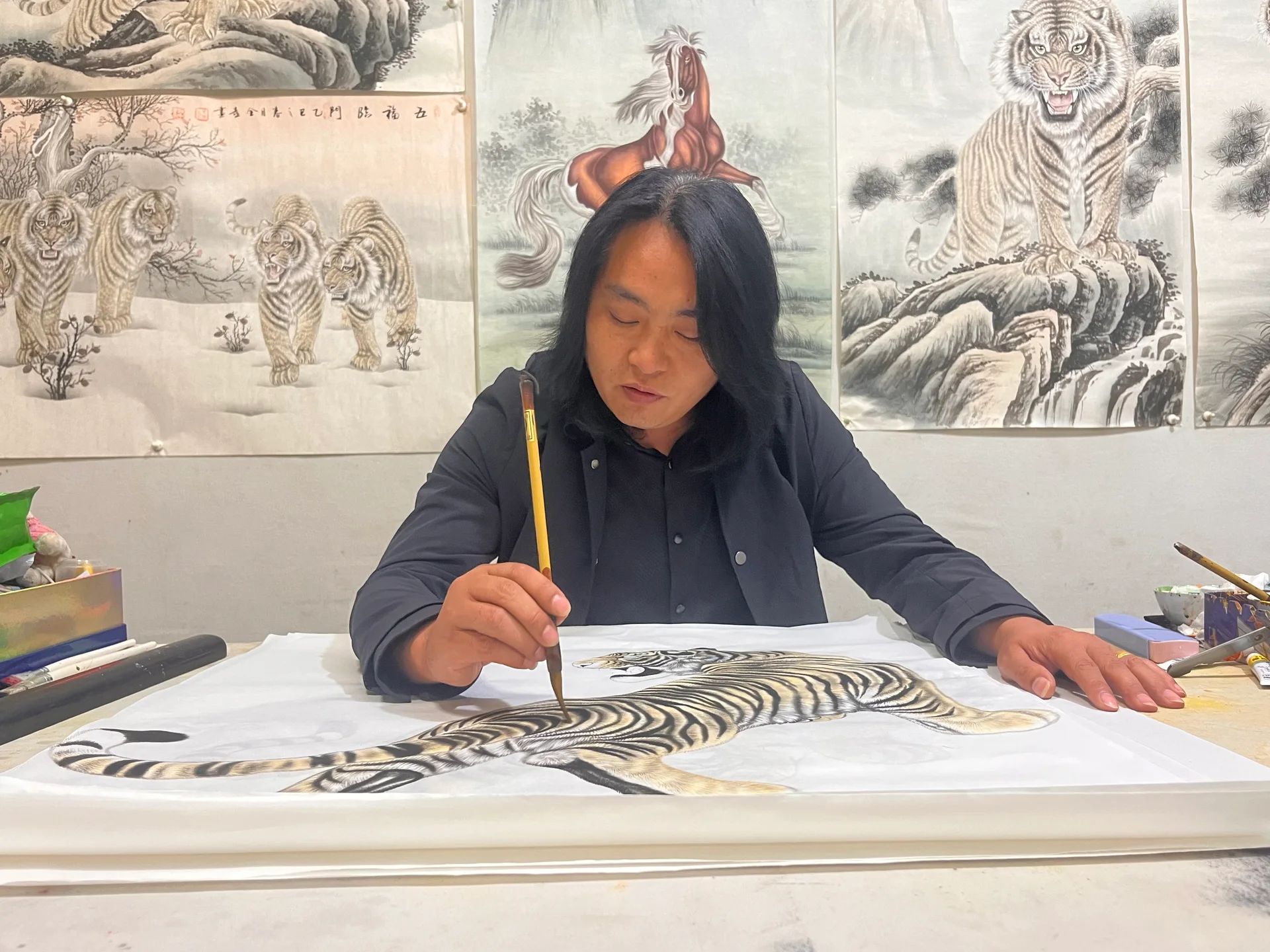 TigerVow · Quanxi: three decades of painting tigers in China's tiger painting village